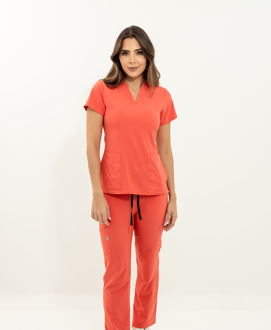 Worktastic-blusa-medica-uniformes-colombia-antifluido-new-agua-coral-para-mujer-2