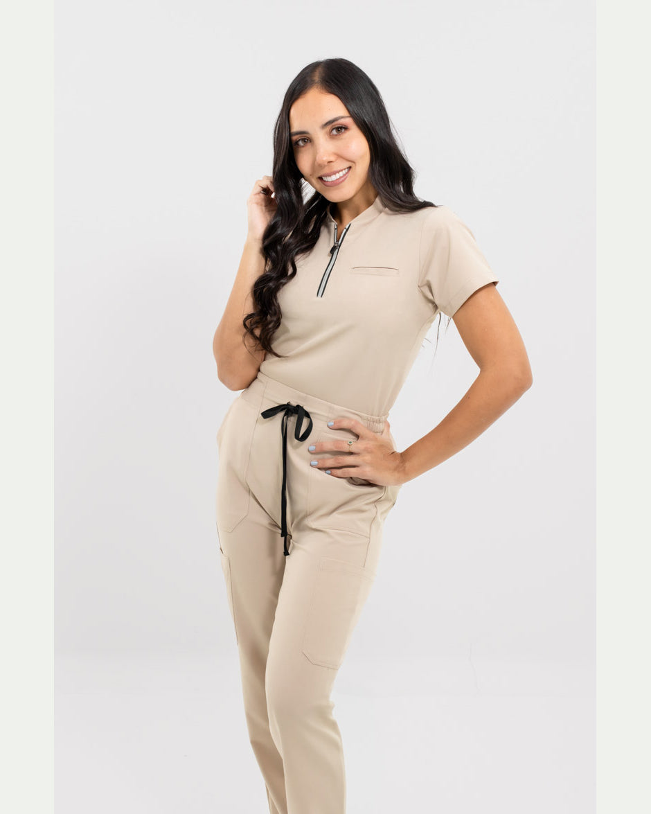 pantalón medico uniforme antifluido lynx beige para mujer