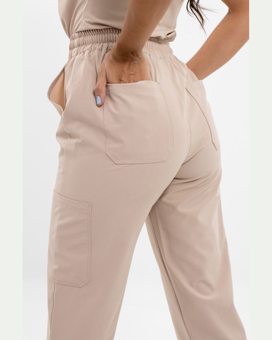 pantalón medico uniforme antifluido lynx beige para mujer