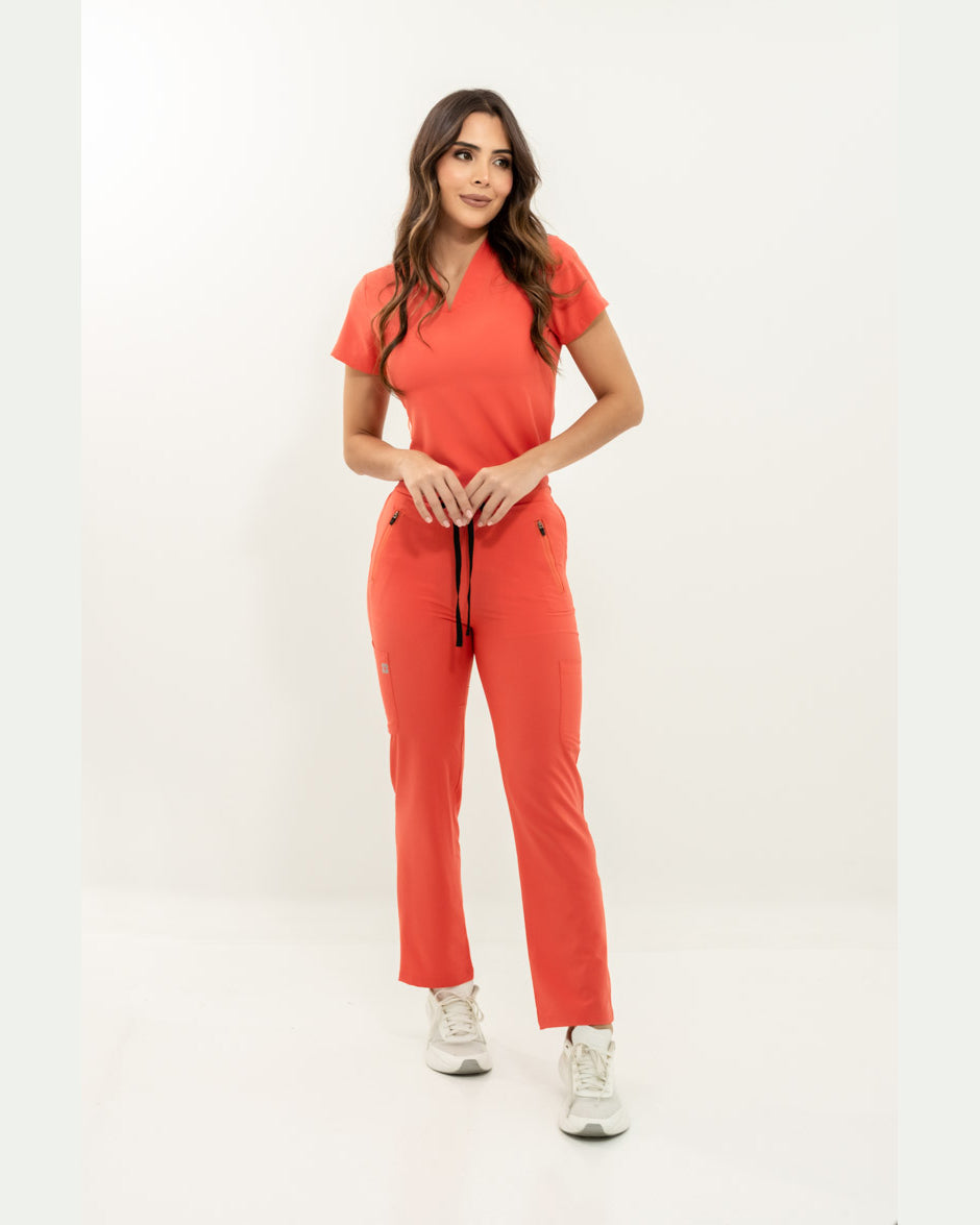 Worktastic-pantalon-medico-uniformes-colombia-antifluido-new-agua-coral-para-mujer-1