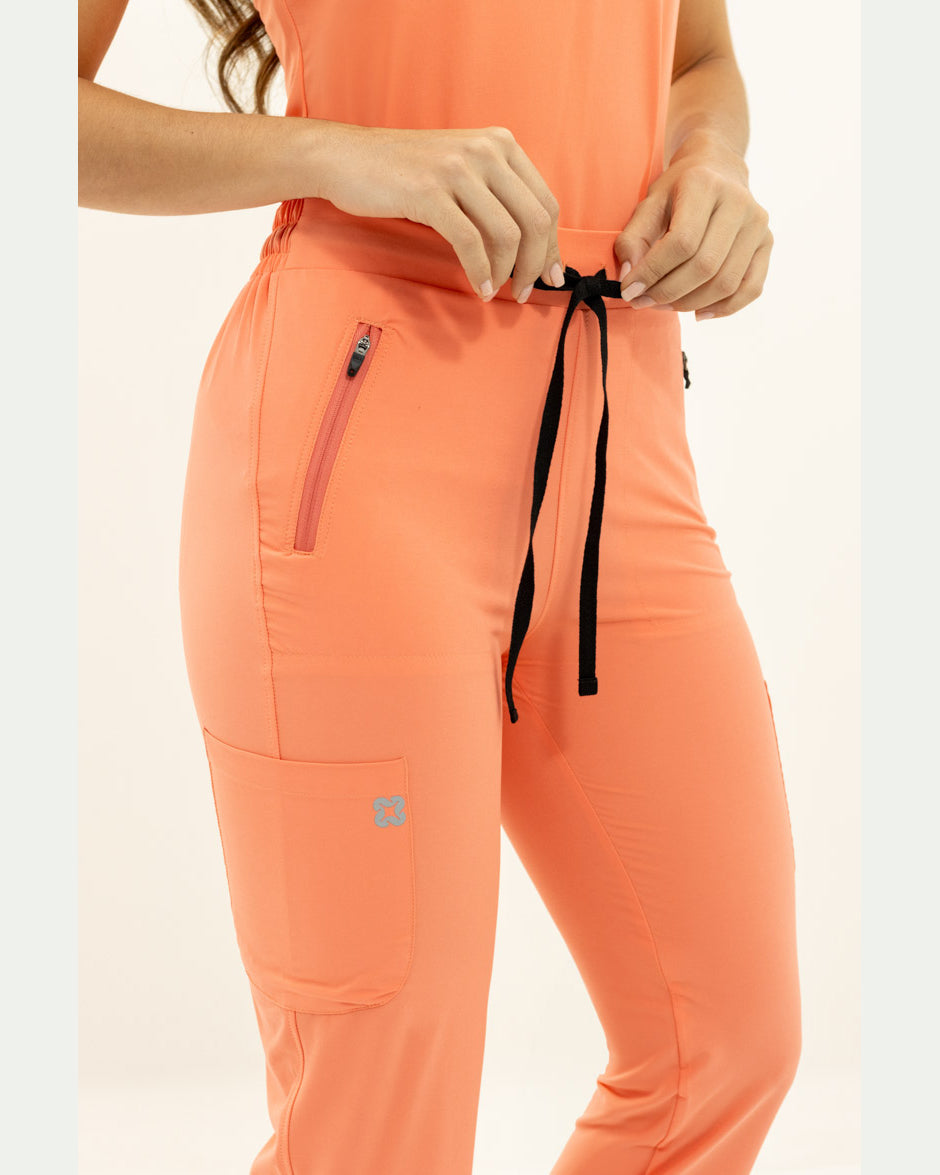 Worktastic-pantalon-medico-uniformes-colombia-antifluido-new-agua-salmon-para-mujer-2