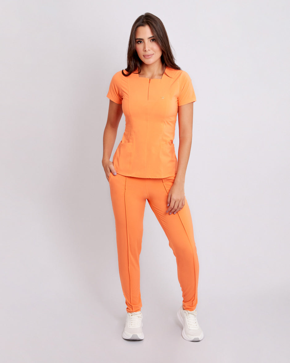 Blusa médica acuario nectarine outfit entallado