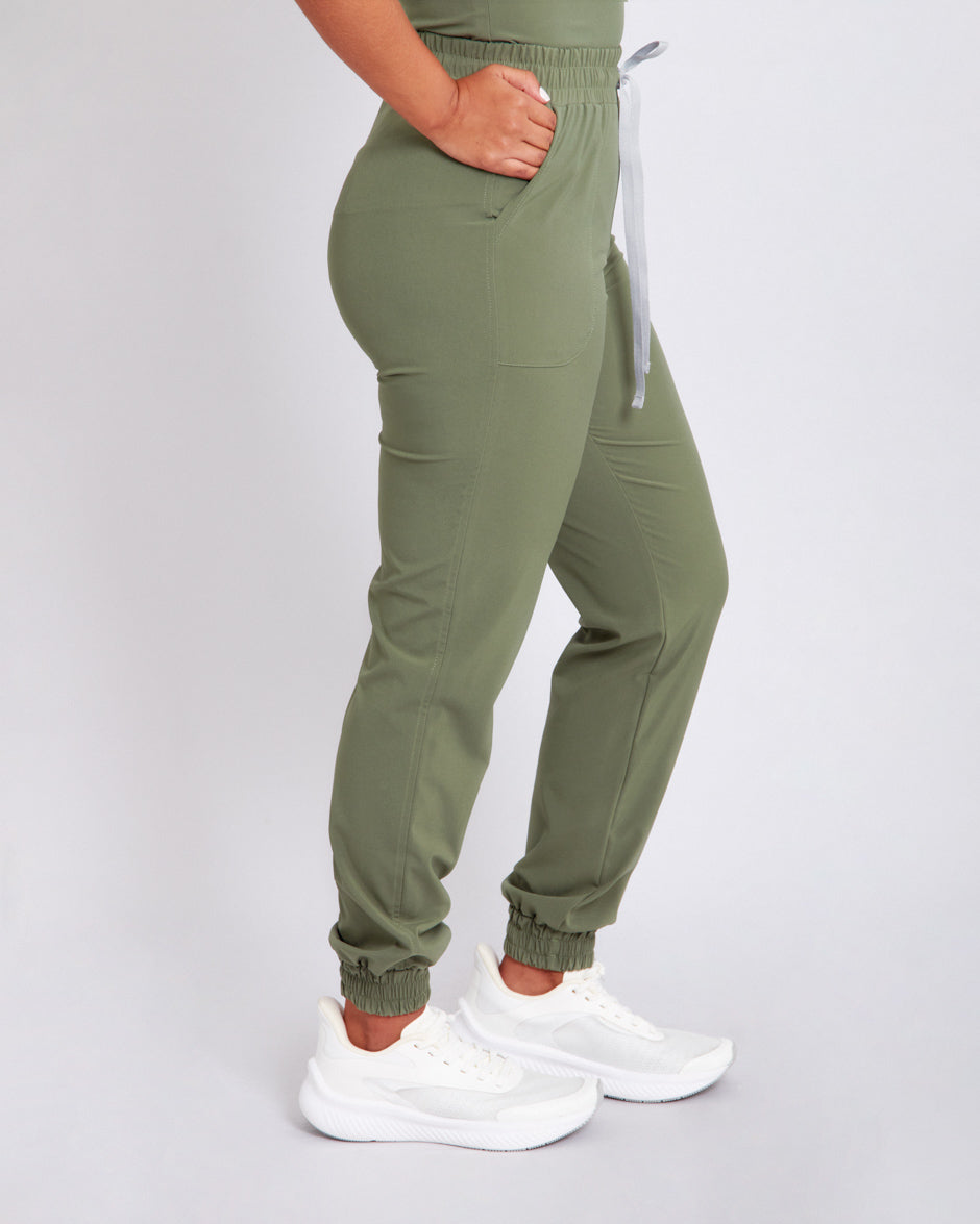 pantalon scrub quirurjico new comet verde oliva para mujer